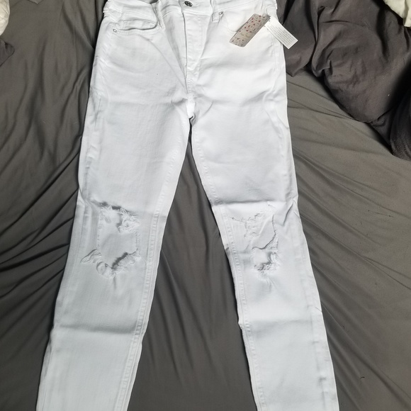 Brand new FREE PEOPLE white Jean's size 29 NWT - Picture 2 of 8
